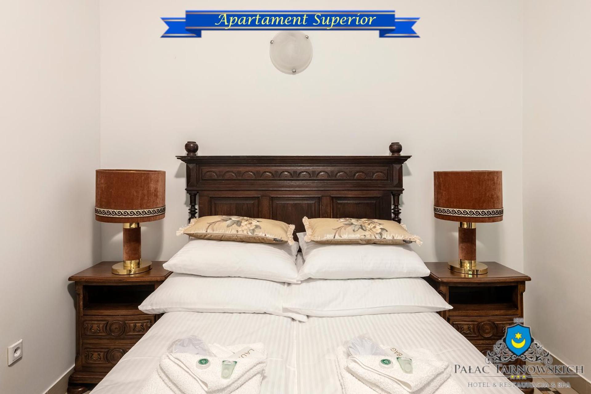 Palac Tarnowskich Hotel & Restauracja & Spa Ostrowiec Swietokrzyski Bagian luar foto