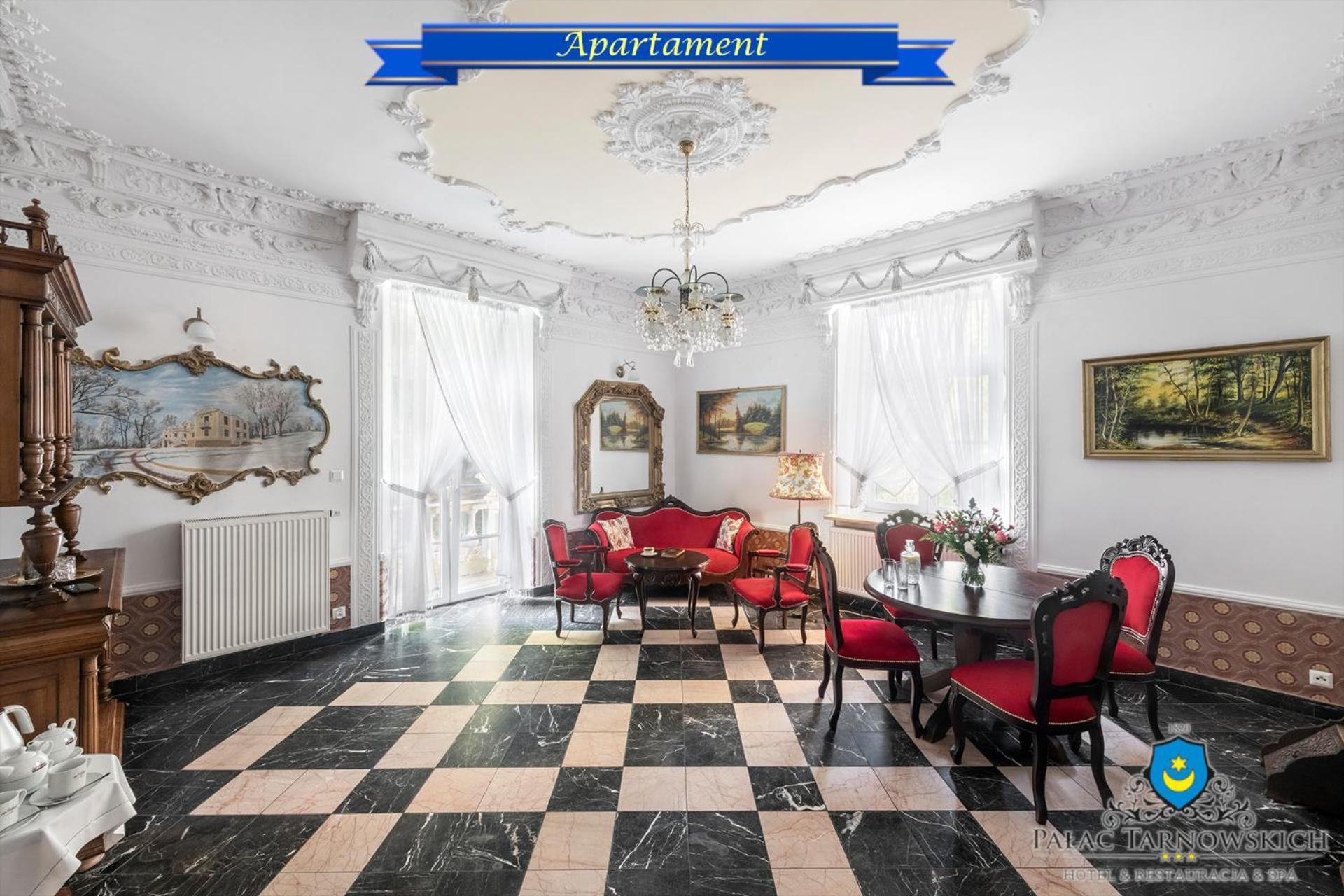 Palac Tarnowskich Hotel & Restauracja & Spa Ostrowiec Swietokrzyski Bagian luar foto